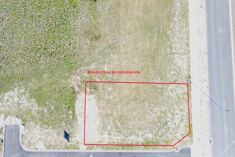 Photo of property in 8 Hapeta Street, Otaki, 5512