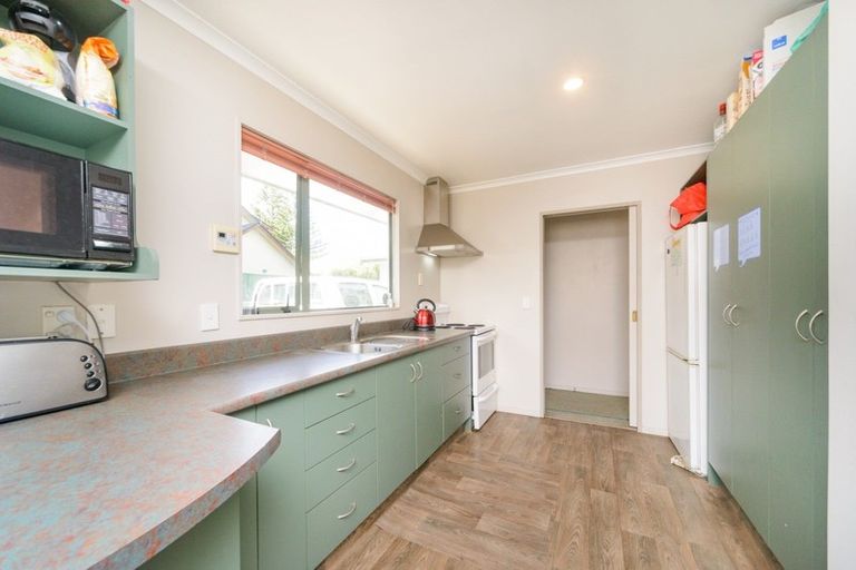Photo of property in 44 South Street, West End, Palmerston North, 4410