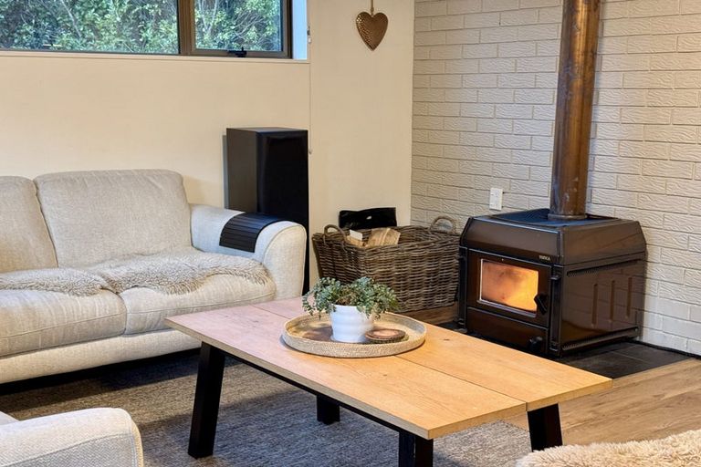 Photo of property in 75 Oreti Road, Otatara, Invercargill, 9879