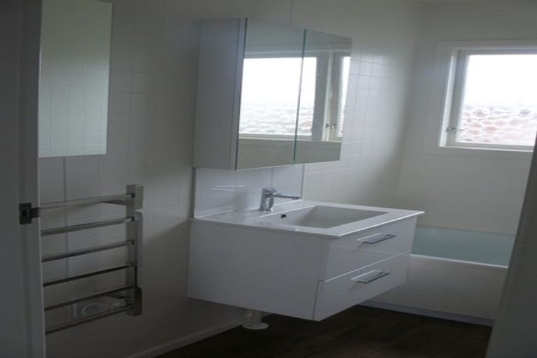 Photo of property in 45 Aotea Crescent, Tokoroa, 3420