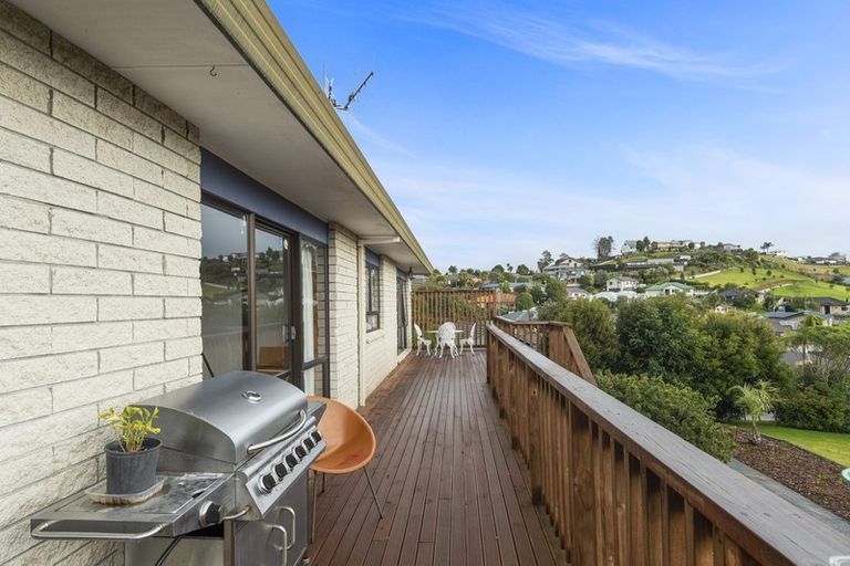 Photo of property in 223 Waitaha Road, Welcome Bay, Tauranga, 3112