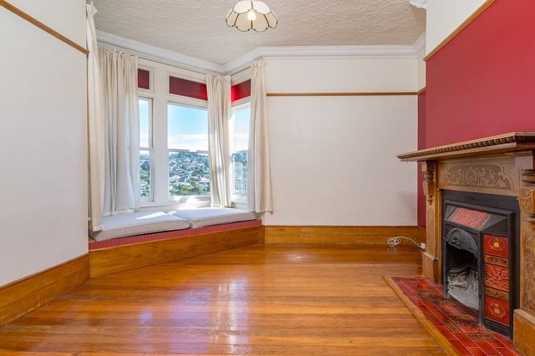 Photo of property in 32 Hereford Street, Kaikorai, Dunedin, 9010