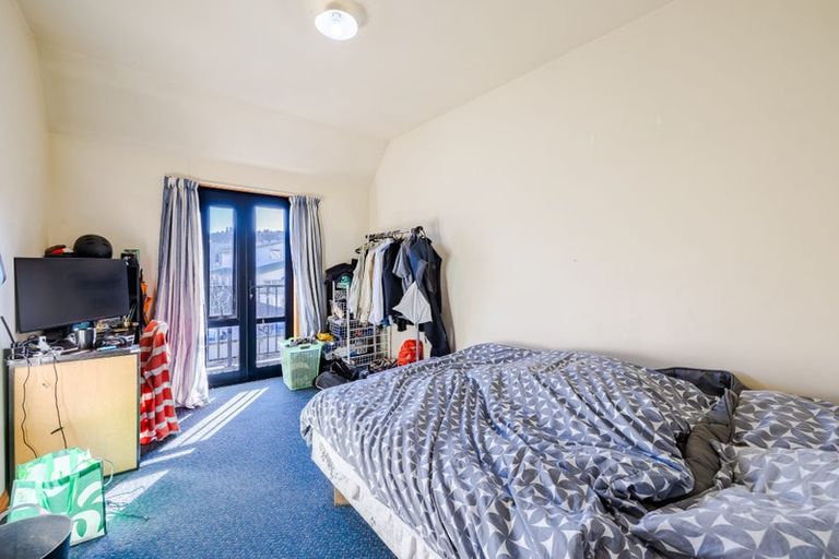 Photo of property in 2c Forth Street, North Dunedin, Dunedin, 9016