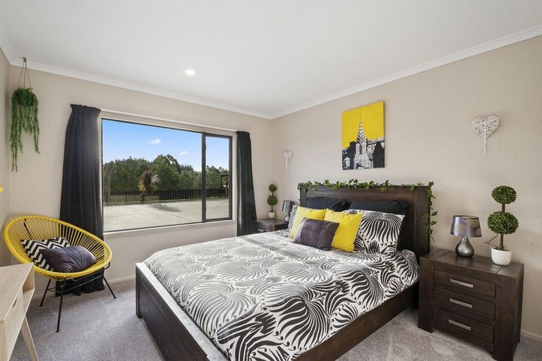 Photo of property in 201 Whangamata Road, Kinloch, Taupo, 3377