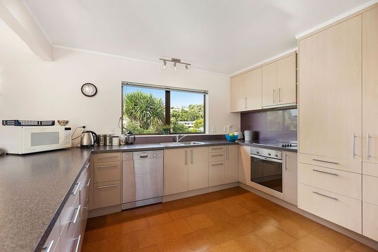 Photo of property in 33b Cockayne Road, Khandallah, Wellington, 6035