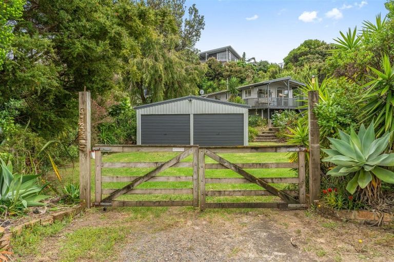 Photo of property in 35 Olsen Avenue, Mangawhai Heads, Mangawhai, 0505