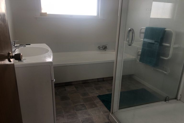 Photo of property in 4 Kilsythe Place, Bishopdale, Christchurch, 8053