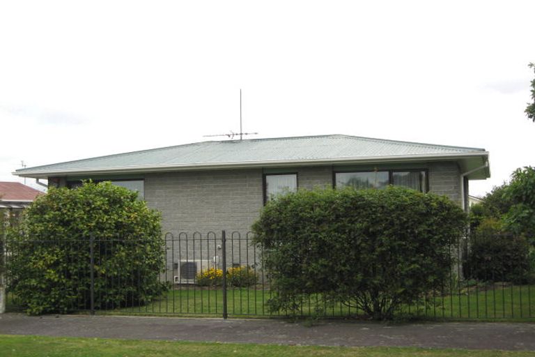 Photo of property in 27 Fusilier Street, Hoon Hay, Christchurch, 8025