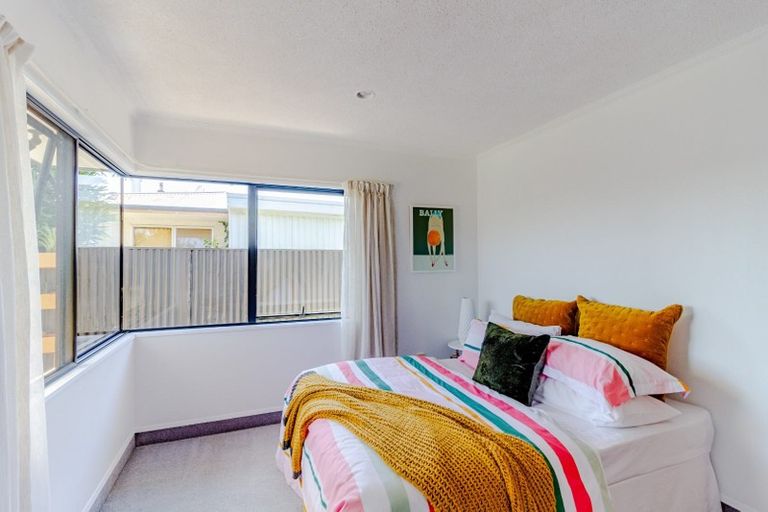 Photo of property in 87a Meeanee Road, Taradale, Napier, 4112