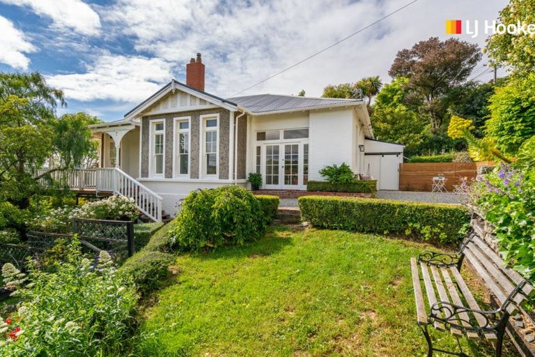 Photo of property in 47 Easther Crescent, Kew, Dunedin, 9012