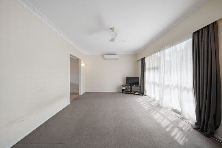 Photo of property in 3/13 Hayward Road, Papatoetoe, Auckland, 2025