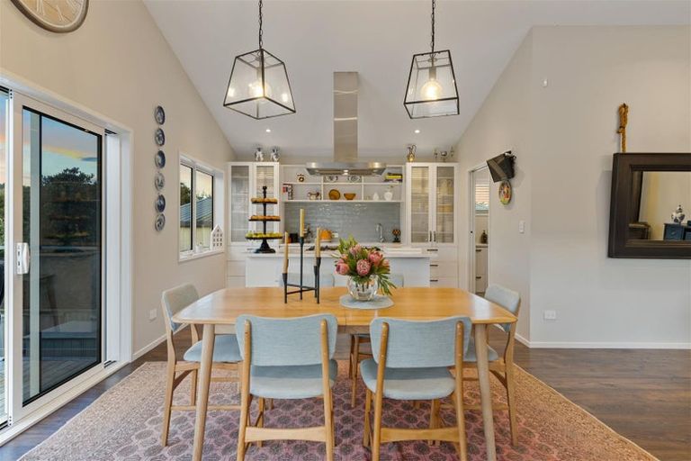 Photo of property in 108b Riverview Road, Whangamata, 3620