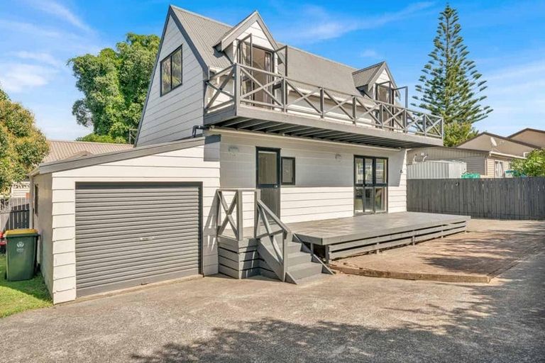 Photo of property in 2/40 Rosella Road, Mangere East, Auckland, 2024