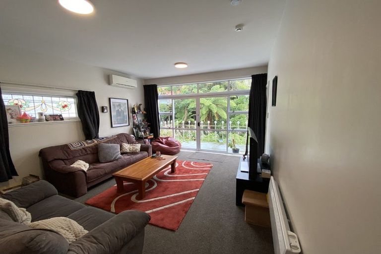 Photo of property in 4a Easdale Street, Kelburn, Wellington, 6012