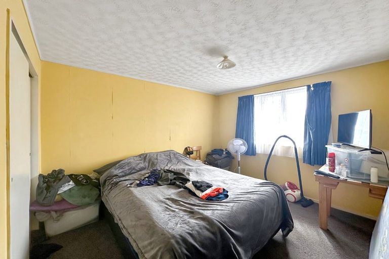 Photo of property in 33 Raupo Street, Castlecliff, Whanganui, 4501