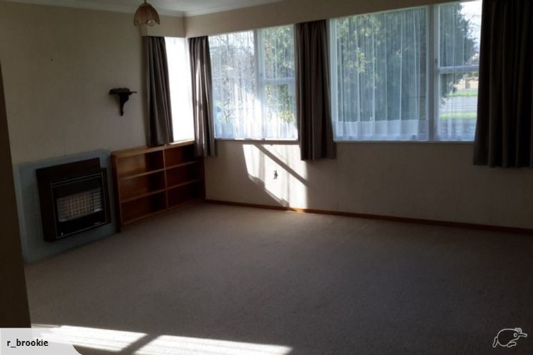Photo of property in 707 Pioneer Highway, Takaro, Palmerston North, 4412