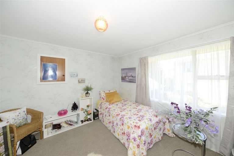 Photo of property in 50 Kent Lodge Avenue, Avonhead, Christchurch, 8042