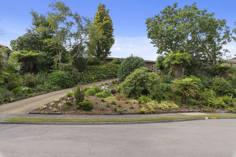 Photo of property in 16 Henare Place, Tihiotonga, Rotorua, 3015