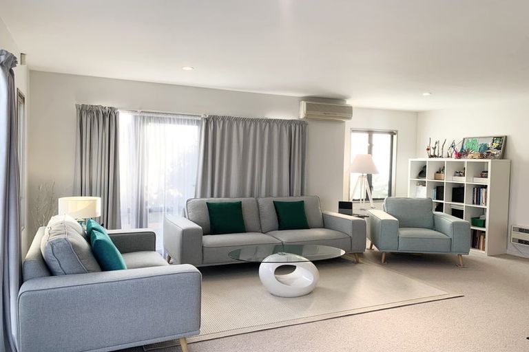 Photo of property in 70 Wharenui Road, Upper Riccarton, Christchurch, 8041