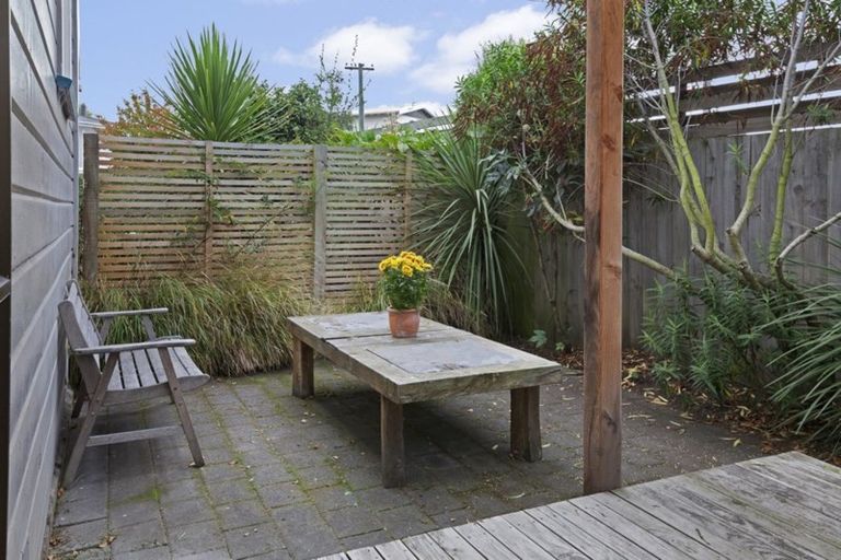 Photo of property in 126 Bristol Street, St Albans, Christchurch, 8014