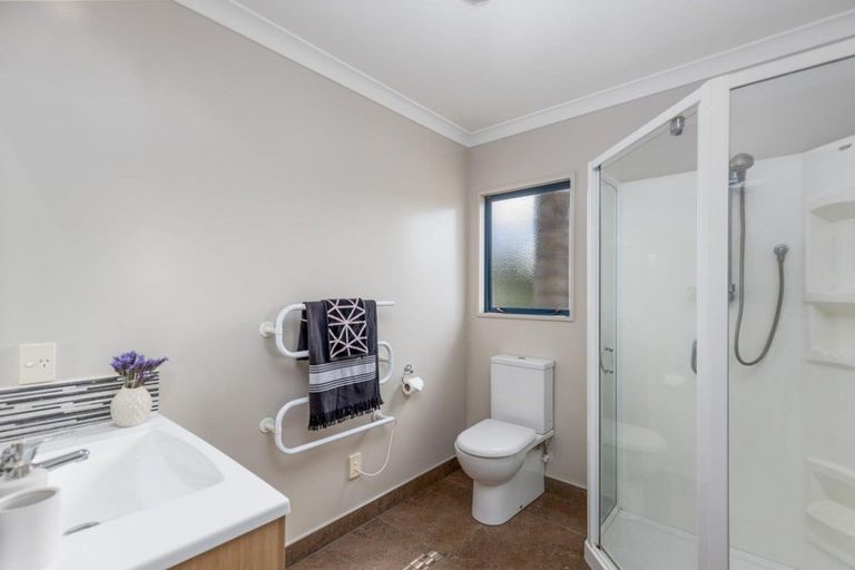 Photo of property in 32 Broadsea Avenue, Ruby Bay, Mapua, 7005