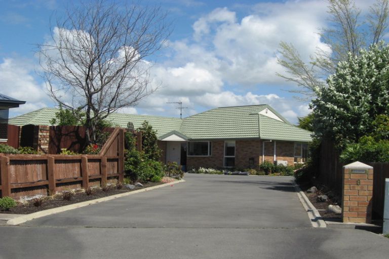 Photo of property in 8 Thornley Place, Woodend, 7610