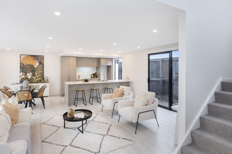 Photo of property in 2/143 Cranford Street, St Albans, Christchurch, 8014