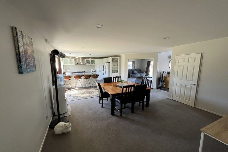 Photo of property in 18 Nicholas Gibbons Drive, Clendon Park, Auckland, 2103