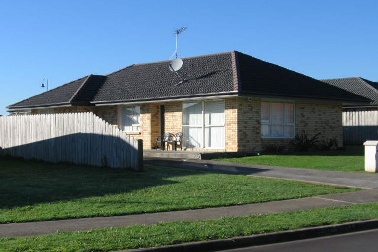 Photo of property in 6 Blowers Place, Flat Bush, Auckland, 2019
