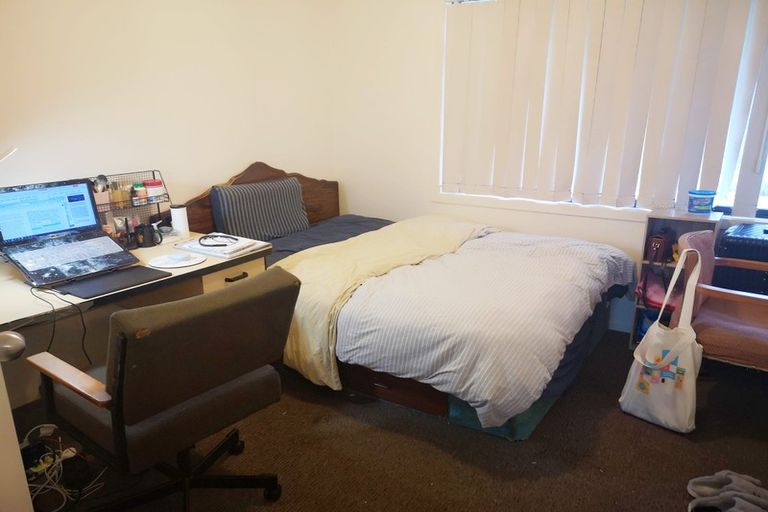 Photo of property in 77 Carrington Avenue, Silverdale, Hamilton, 3216