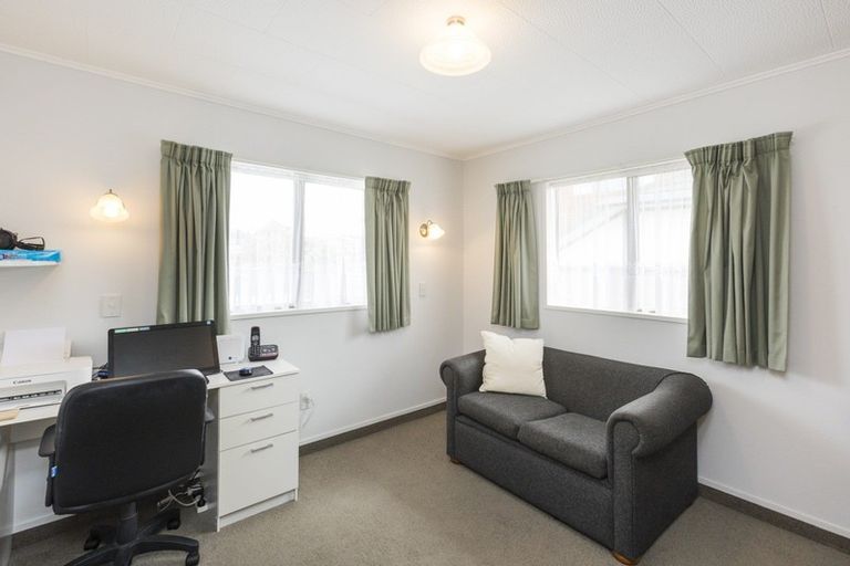 Photo of property in 30 Park View Avenue, Feilding, 4702