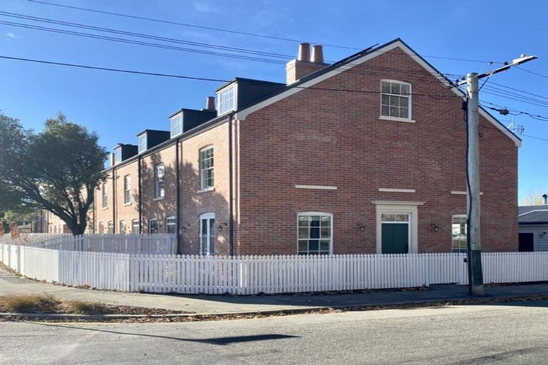 Photo of property in 10 Bunyan Street, Waltham, Christchurch, 8023