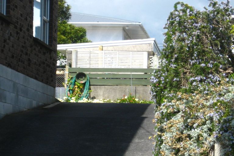 Photo of property in 11a Stoke Street, Westown, New Plymouth, 4310