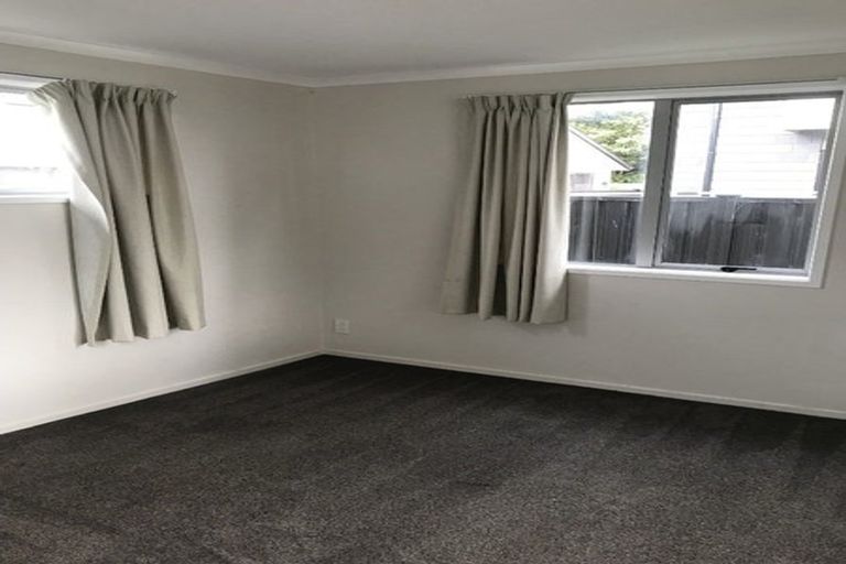 Photo of property in 10a Cambridge Road, Manurewa, Auckland, 2102