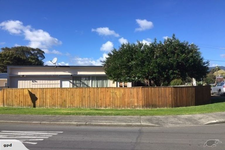 Photo of property in 49 Eatwell Avenue, Paraparaumu Beach, Paraparaumu, 5032