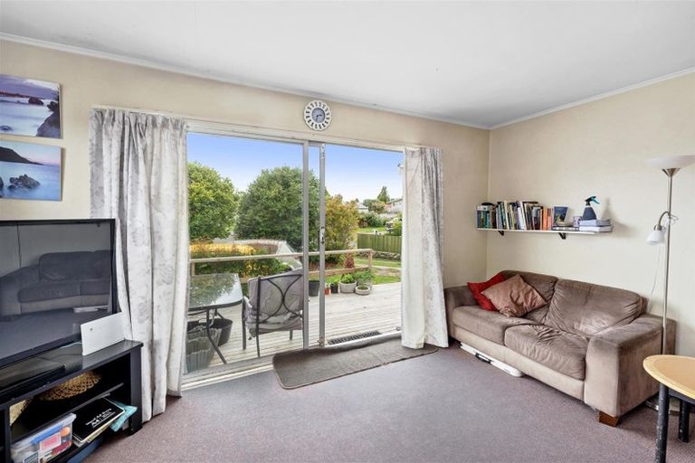Photo of property in 10 Kelly Street, Utuhina, Rotorua, 3015