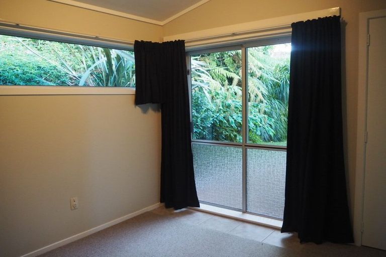 Photo of property in 134g Huatoki Street, Frankleigh Park, New Plymouth, 4310