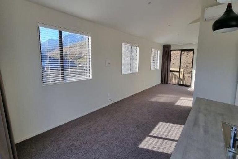 Photo of property in 51 Muster Road, Jacks Point, 9371