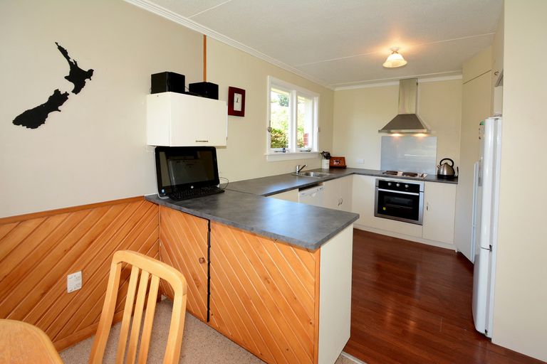 Photo of property in 15 Bell Crescent, Concord, Dunedin, 9018