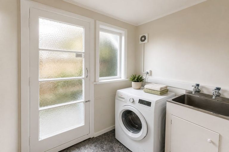 Photo of property in 26 Ray Small Drive, Papakura, 2110