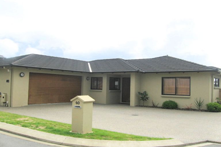 Photo of property in 40 Monarch Place, Paraparaumu Beach, Paraparaumu, 5032
