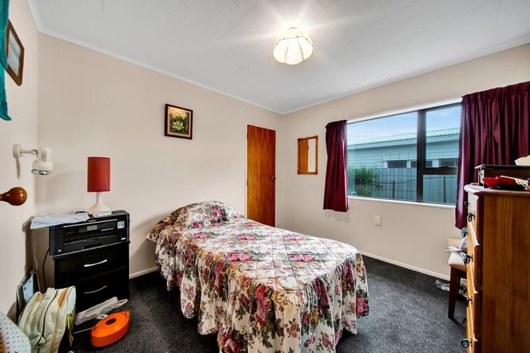 Photo of property in 6a Milmoe Street, Hawera, 4610