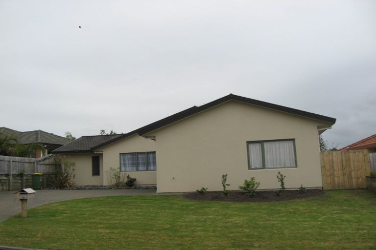 Photo of property in 32 Motutapu Avenue, Manly, Whangaparaoa, 0930