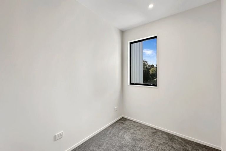 Photo of property in 8/27 Glenorchy Street, Glen Eden, Auckland, 0602