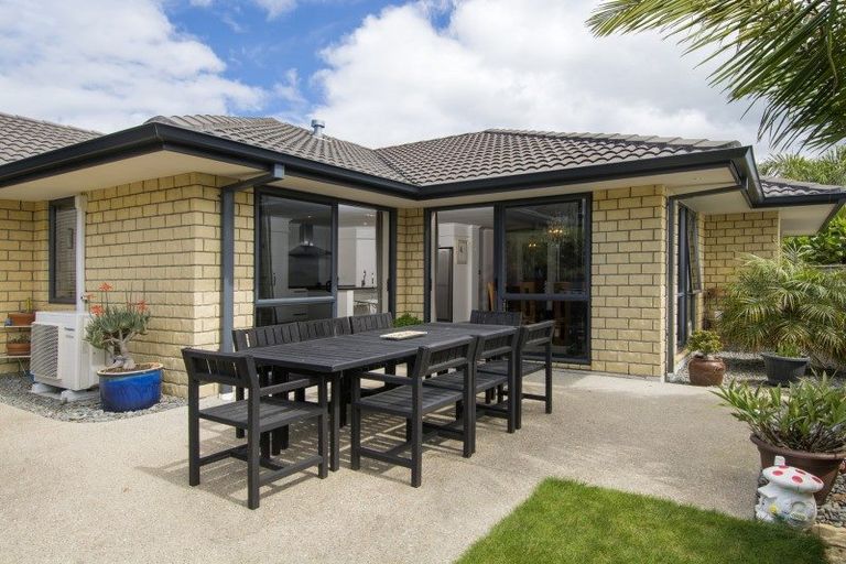 Photo of property in 8 Ibis Way, Welcome Bay, Tauranga, 3112