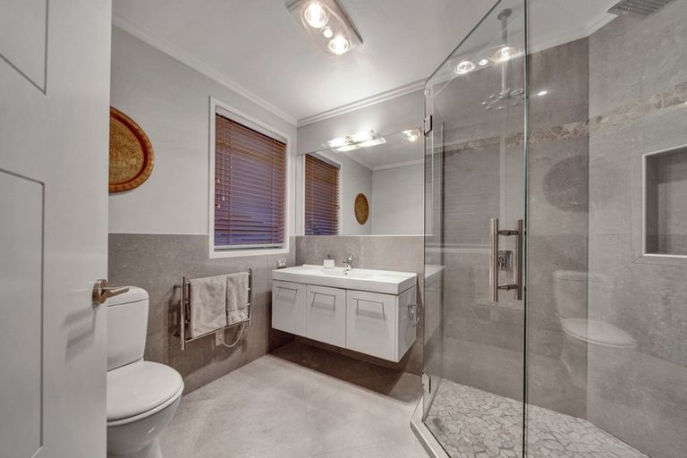 Photo of property in 244a Saint Aubyn Street, New Plymouth, 4310