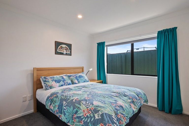 Photo of property in 12a Sussex Street, Levin, 5510