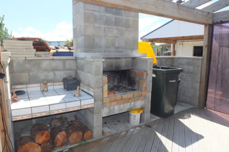 Photo of property in 51 Nash Parade, Foxton Beach, Foxton, 4815