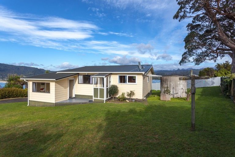 Photo of property in 204 Paku Drive, Tairua, 3508
