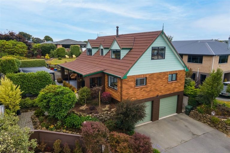 Photo of property in 15 Leven Street, South Hill, Oamaru, 9400